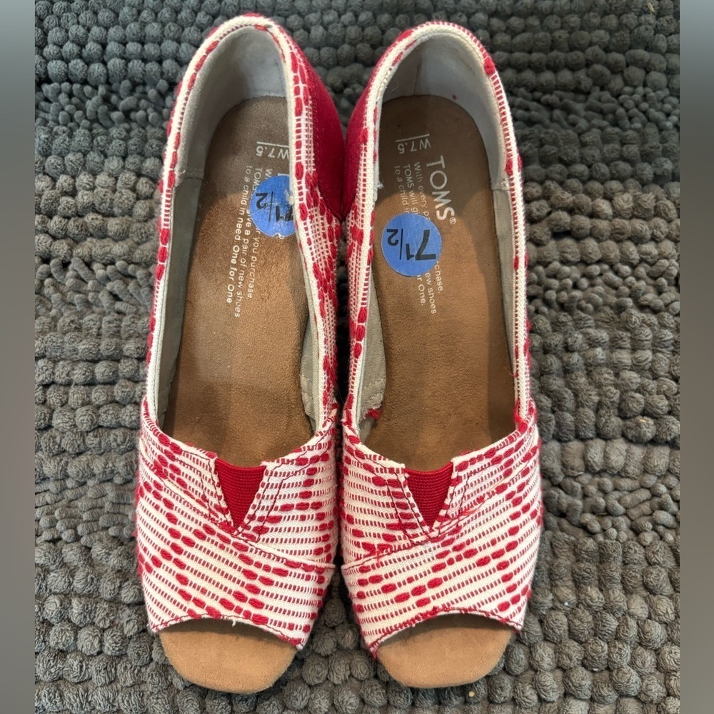 TOMS Women's Red and White Peep Toe Espadrilles - Picture 4 of 6